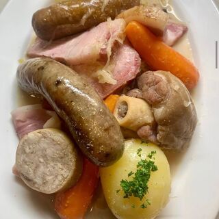Bistro Cerisier - 2