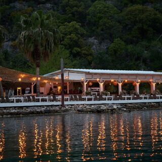 ONNO Grill & Bar - 1