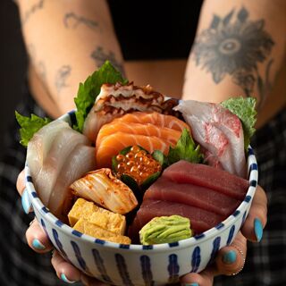 Haru Sushi Bar - 7
