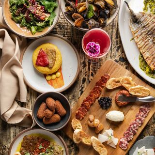 Cúrate Bar de Tapas - 7