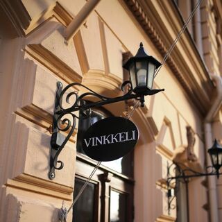 Vinkkeli - 6