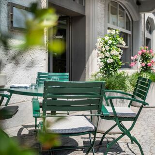 HYG Restaurant & Bar - 13