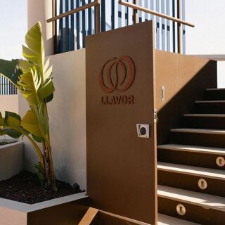 Llavor - 1