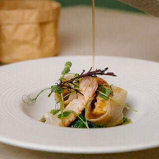 Brut, Table de saison - 1