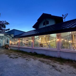 Krua Pla Tu Tid Oun - Chon Buri - 4