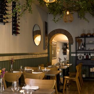 Giulia - London - 25
