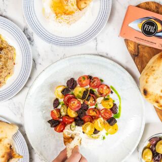 Kallos Cafe & Wine Bar - 5