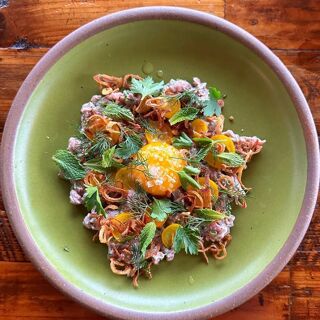 Leo's House of Thirst - 8