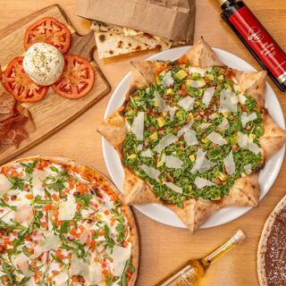 Mister O1 Extraordinary Pizza - 1