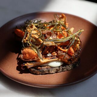 Rolf and Daughters - 8