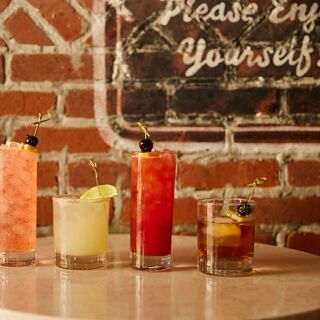 The Polite Pig - 1