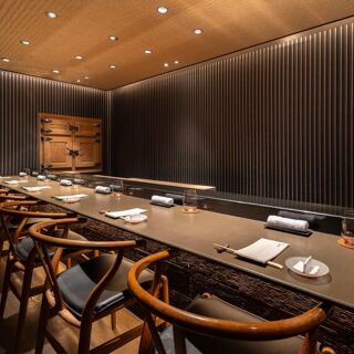 Sushi Ryujiro - 0