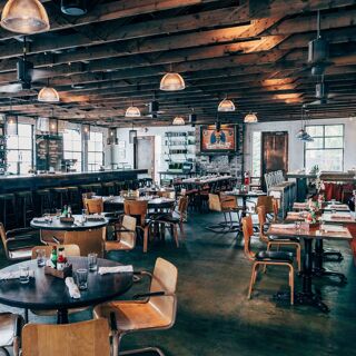 Leon's Oyster Shop - 10