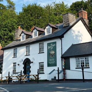 The Bryntirion Inn - 5