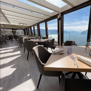 Le Deck Restaurant - 1