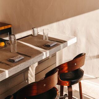 Oliver's - 7