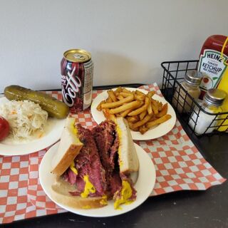 SumiLicious Smoked Meat & Deli - 1