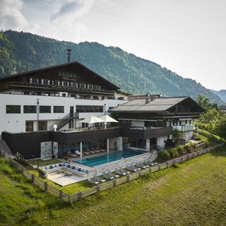 Wirtshaus by Vitus Winkler - 2