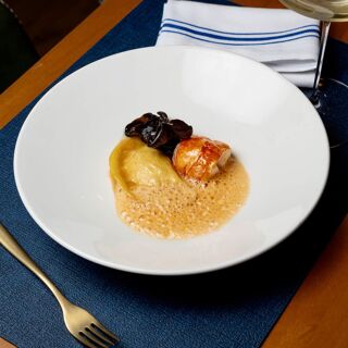 6 Restaurant - 12