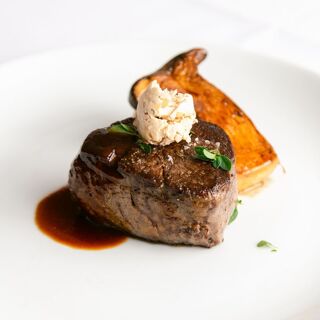 Selanne Steak Tavern - Laguna Beach - 3