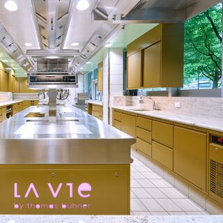 LA VIE by thomas bühner - 8