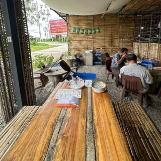Larb Duang Dee Mee Sook - Chiang Mai - 1