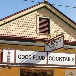 Parkway Bakery & Tavern - 2