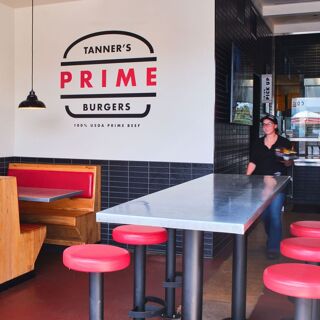 Tanner's Prime Burgers - 4
