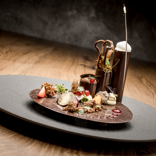 Bergfried - Chefs Table - Tux - 2