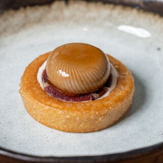 LI~LY by Aiden Byrne - 5