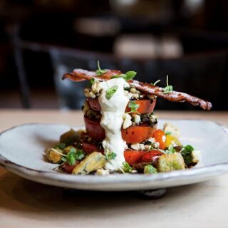 Hot and Hot Fish Club - 4