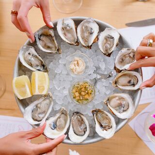 Little Em’s Oyster Bar - 4