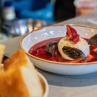 Basta Neo Bistro - 4