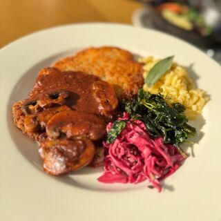 Maxine's on Shine - 0