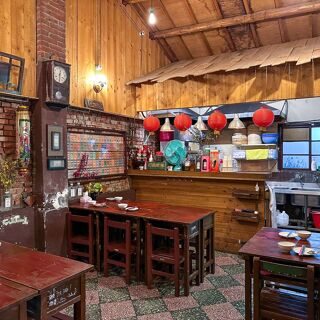 Shih Fang Hsiao Ching - Hsinchu City - 2