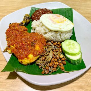 Nasi Lemak Ayam Taliwang - Singapore - 2