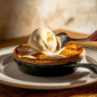 Elsie's Plate & Pie - 6