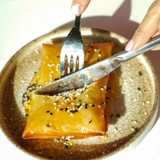 Kallos Cafe & Wine Bar - 4