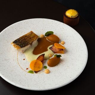 Upstairs by Tom Shepherd - 3