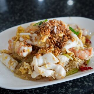 Mae Pong Sri - Chon Buri - 0