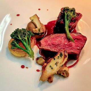 Ontra's Gourmetstube - 2