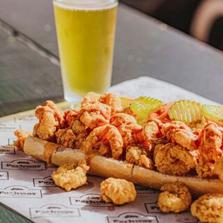 Parkway Bakery & Tavern - 4